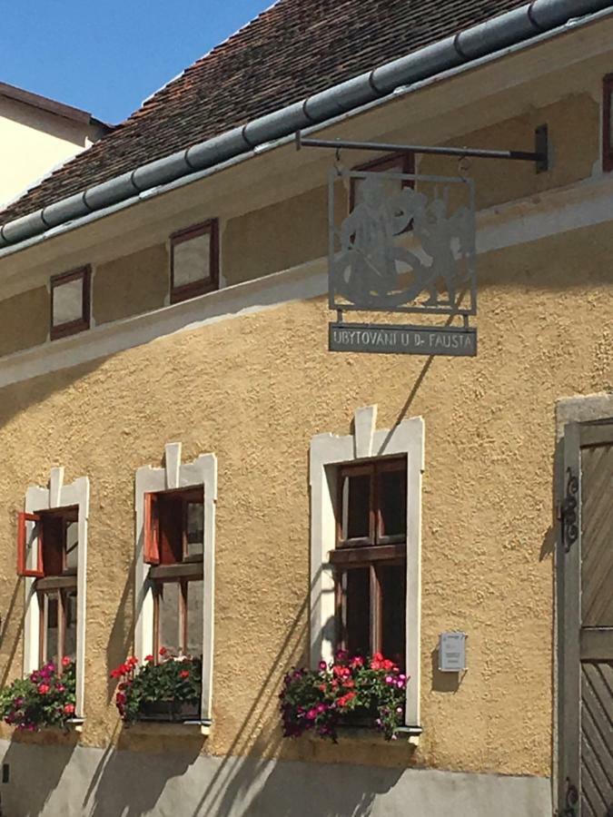 Apartament U Dr. Fausta Slavonice Zewnętrze zdjęcie